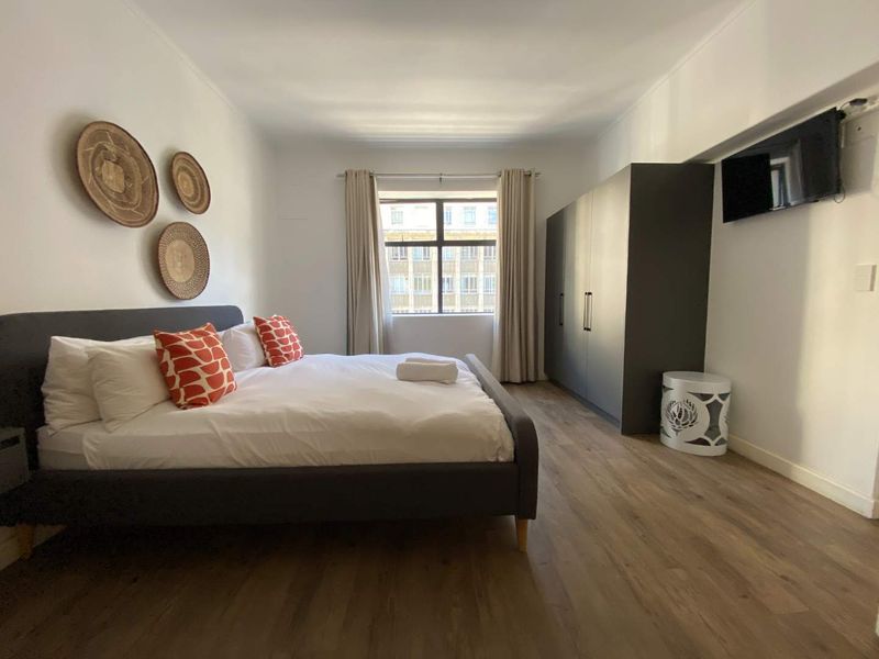 Charming 1-Bedroom Apartment in The Adderley - Photo 8