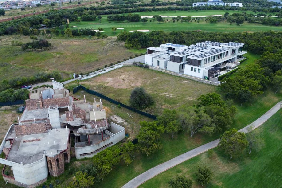 Exceptional fairway-listed stand in Steyn City, perfectly positioned to enjoy sweeping views of the 13th hole. - Photo 5