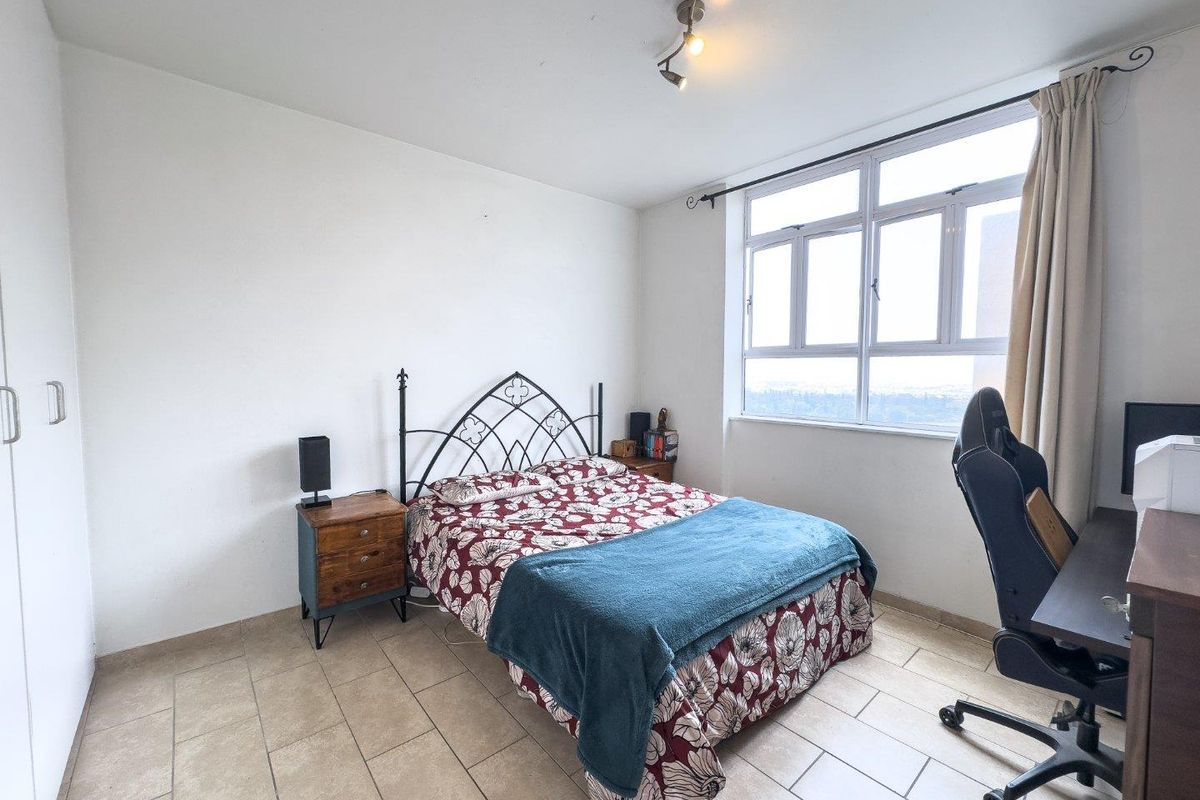 Well maintained 2 Bedroom loft apartment in Loevenstein - Photo 5