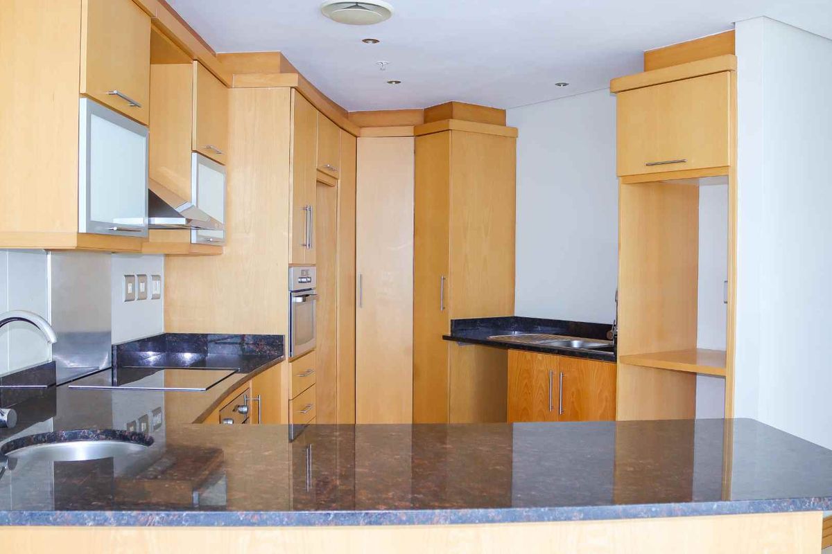 3 BEDROOM | 3.5 BATHROOM APARTMENT - Photo 5