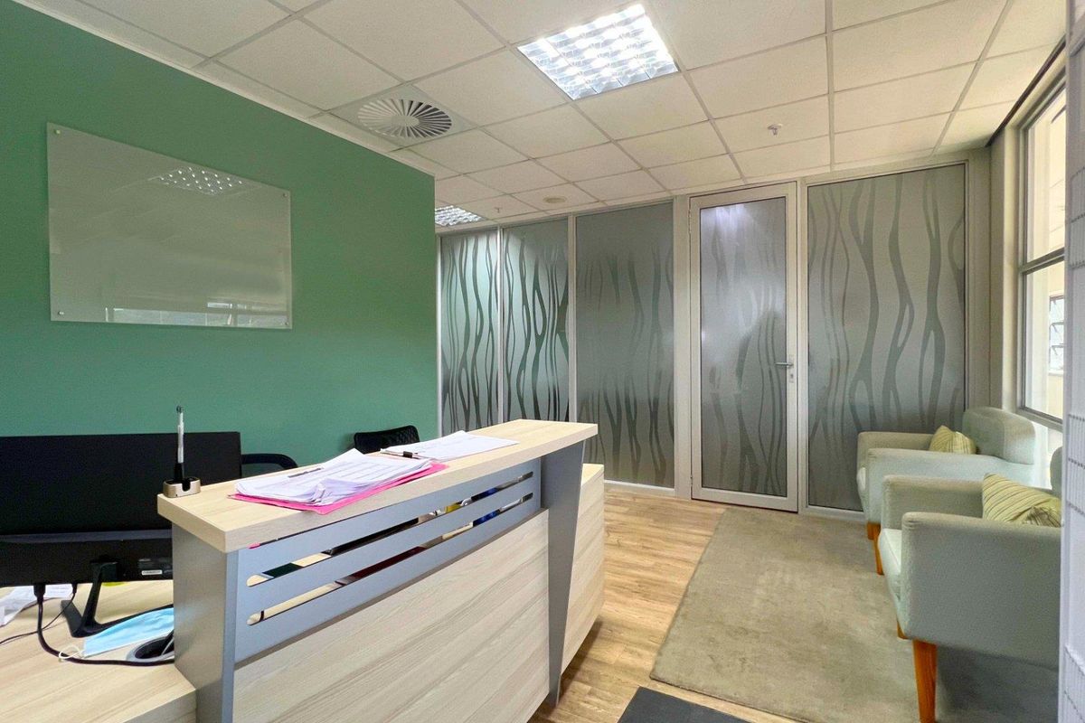 Premium Commercial Office for Sale in Umhlanga Ridgeside. - Photo 3