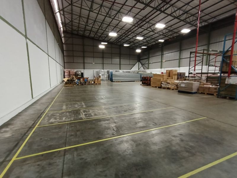 3301.50m2 | SPRINKLERED | 10m HEIGHT | SUPERLINK ACCESS - Photo 8