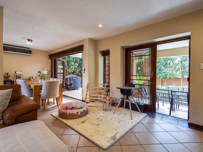 A PERFECT PLACE TO CALL HOME! - Photo 3