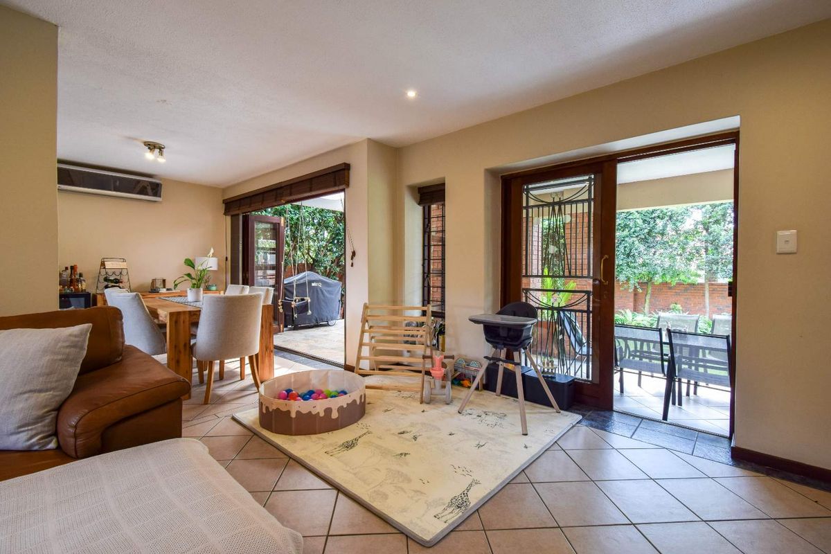 A PERFECT PLACE TO CALL HOME! - Photo 3