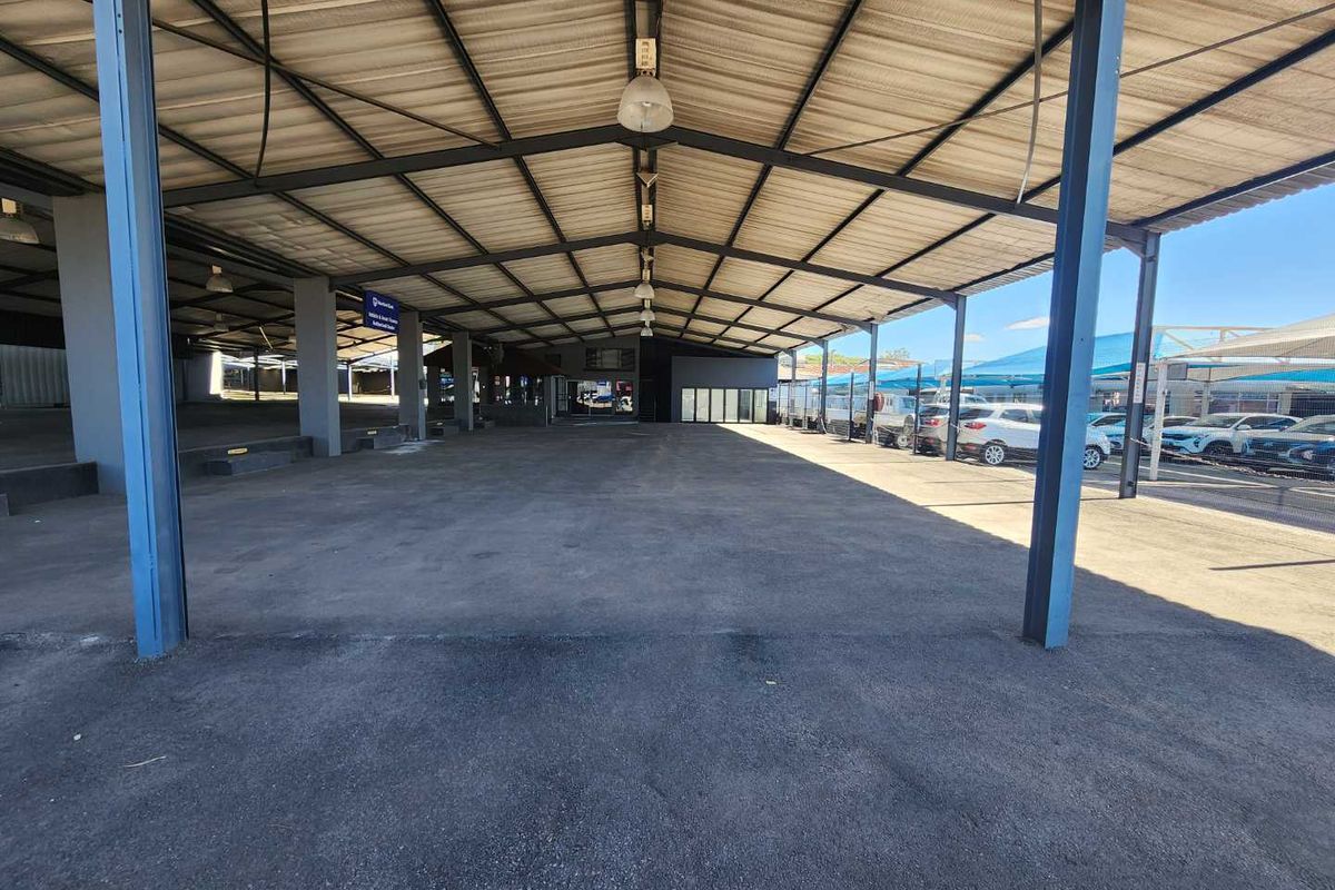 Prime Special-Zoned Showroom & Workshop – High-Demand Automotive Node in Gezina - Photo 2