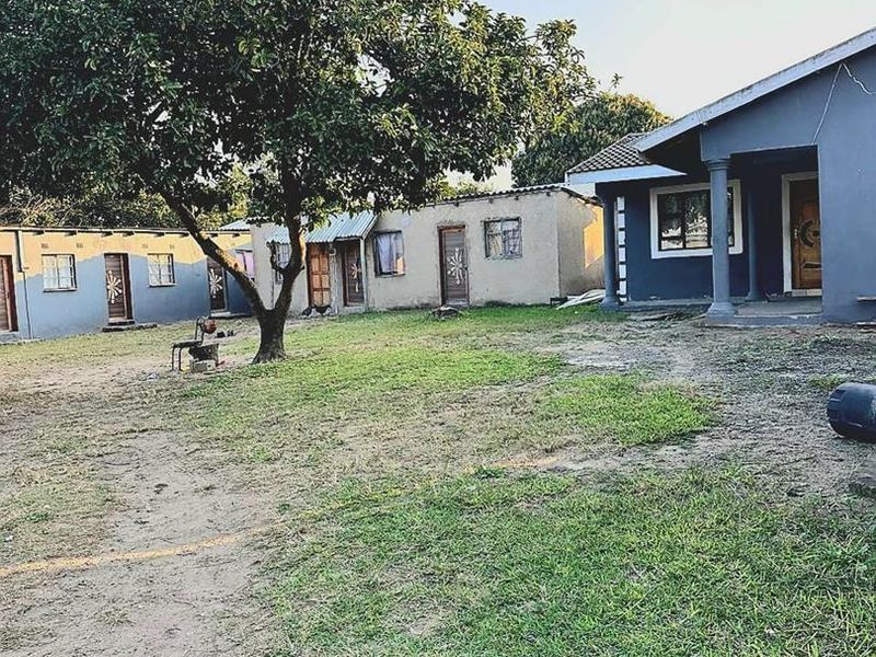 13- Separate Rooms Investment Property in Mandlazini, Richards Bay - Photo 8