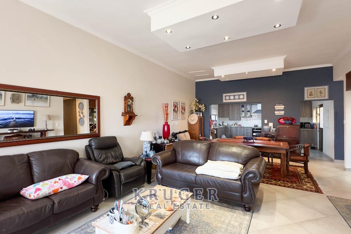 ✨ CORNER HOUSE FOR SALE IN SWAKOPMUND – OCEAN VIEW EXT 22 ✨ - Photo 4