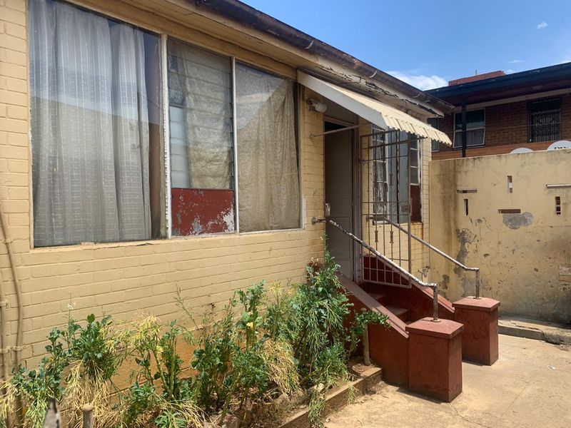5 bedroom house for sale in Haddon johannesburg with R32 000 rental income PM - Photo 5
