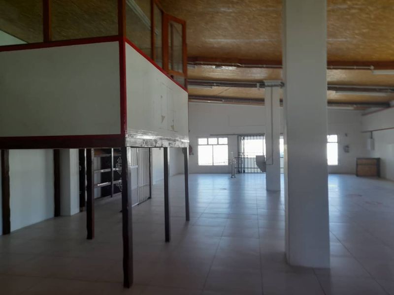 Bussiness premises & flat - Narraville - Photo 7