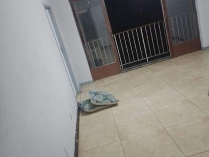 BARGAIN - Never to be repeated !! - Photo 6