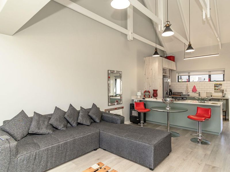 Hartland Retirement Village – Modern Lifestyle with Premier Healthcare Support - Photo 5