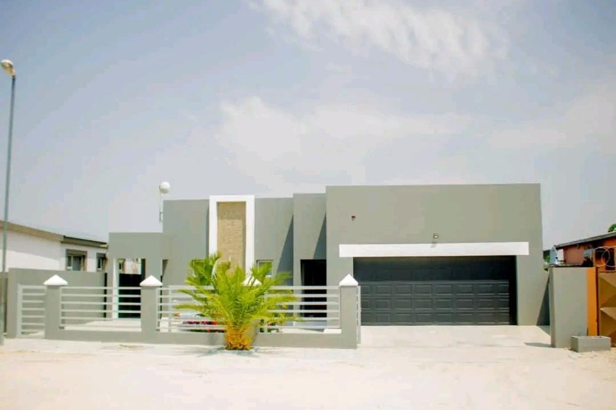 Beautiful Modern House for Sale in Oshakati Ehenye Price: N$ 1,240,000.00  (Exclusive costs) - Photo 4