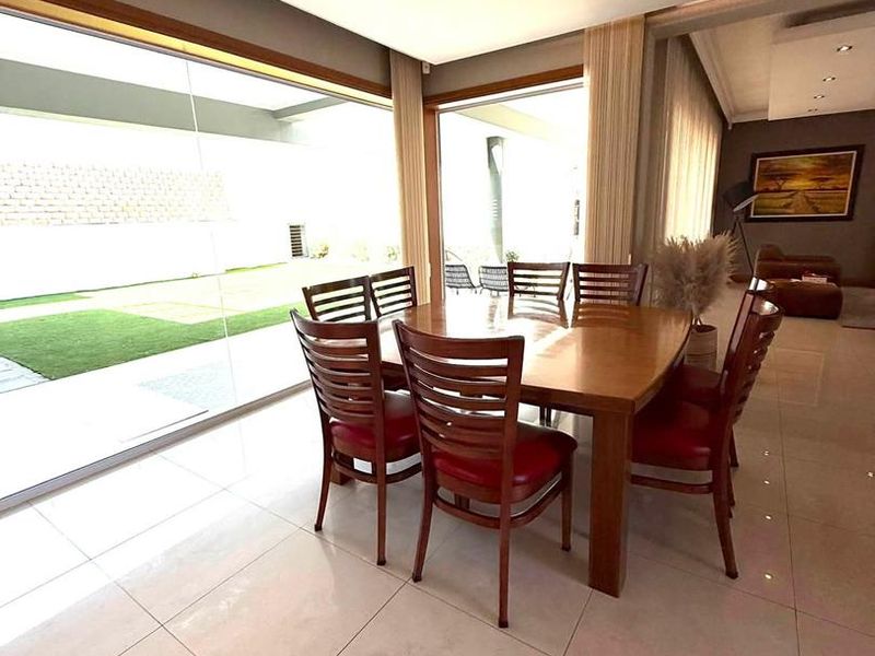 Auasblick- For Sale- N$13 600 000 - Photo 3