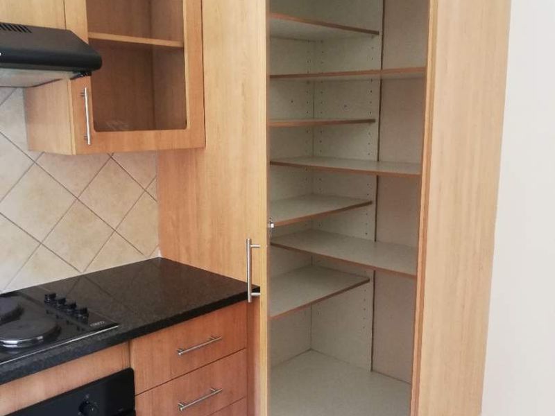 Stunning 1st Floor 2-Bedroom Simplex! - Photo 7