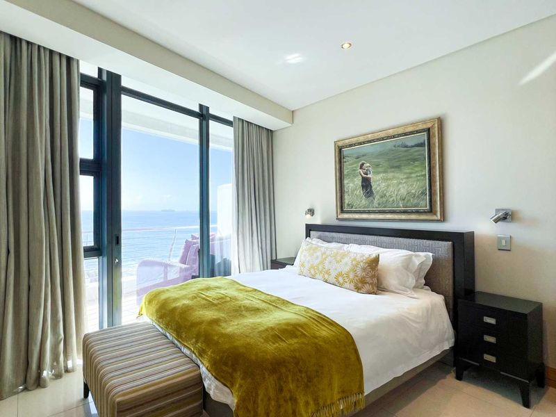 3 BEDROOM | 3.5 BATHROOM APARTMENT - Photo 10