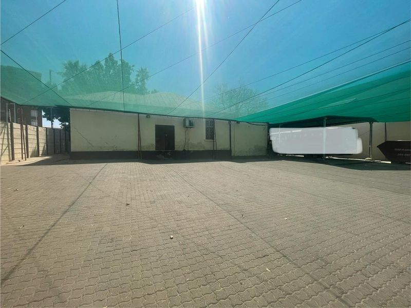 PRIME BUSINESS PROPERTY IN WINDHOEK CBD FOR SALE! - Photo 2