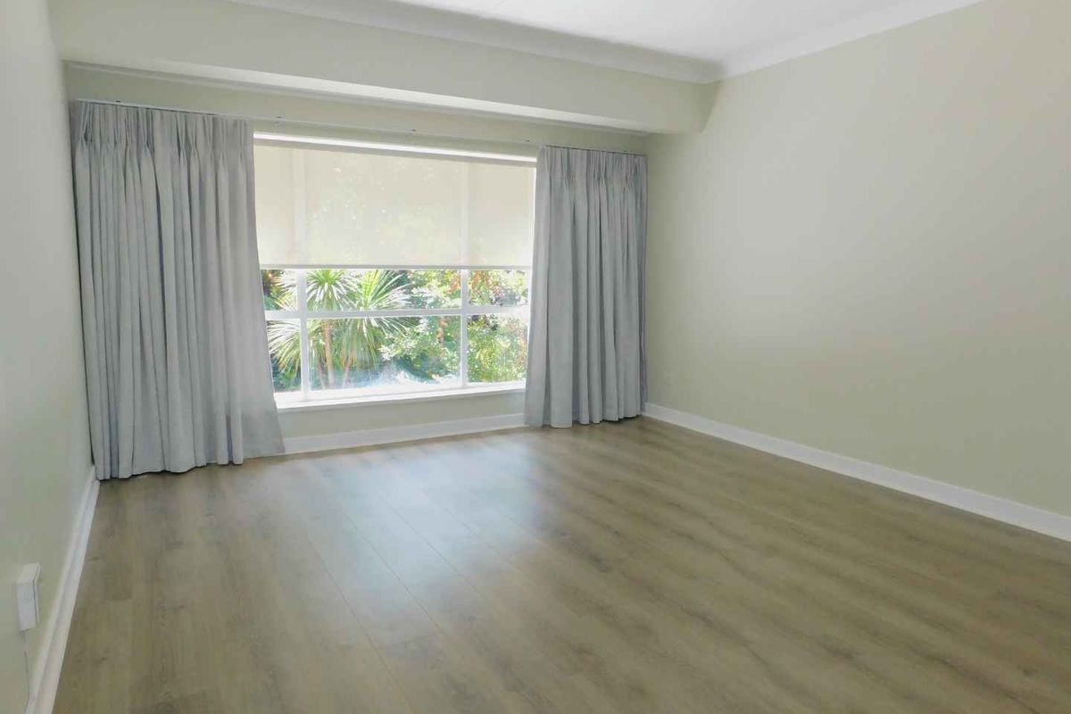 2-Bedroom Duplex Townhouse in Sandton - Photo 5