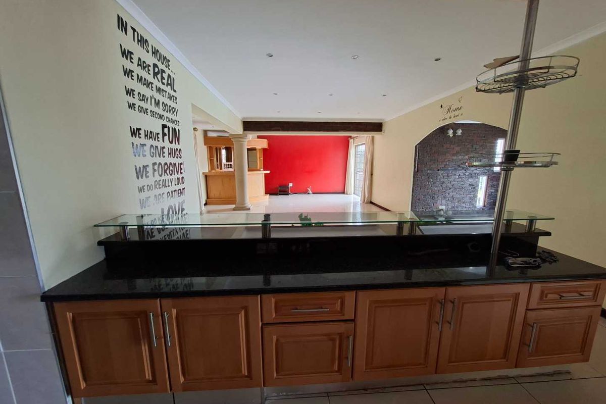 Tranquil 3 -Bedroom house in Reservoir Hills, Durban. - Photo 5
