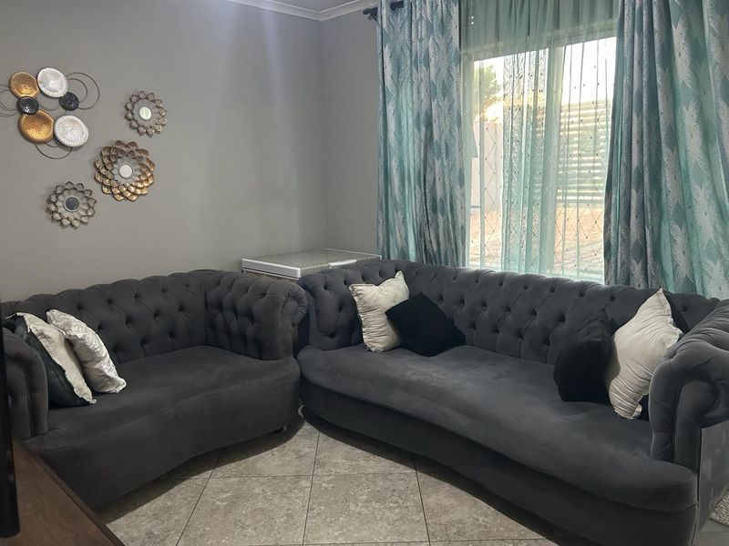 Riverside View - R 980 000 Just move in !! - Photo 9