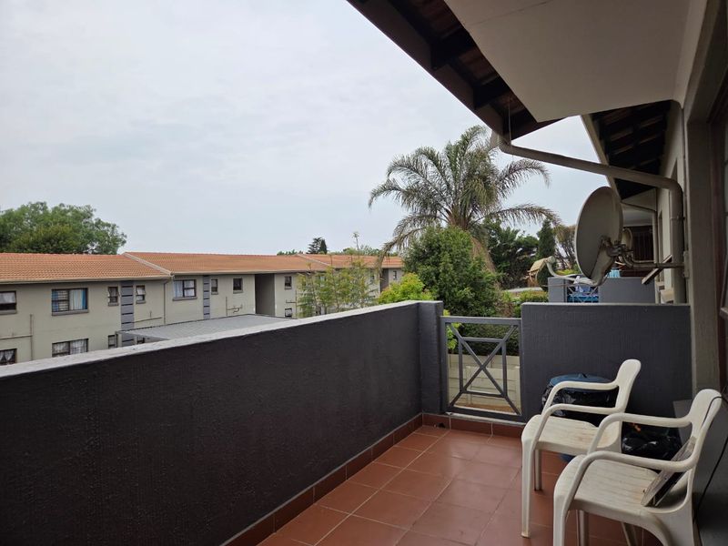 PERFECT STARTER HOME OR INVESTMENT - Photo 3