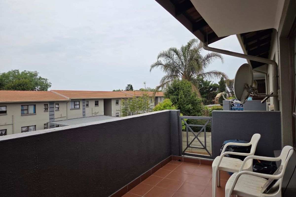 PERFECT STARTER HOME OR INVESTMENT - Photo 3