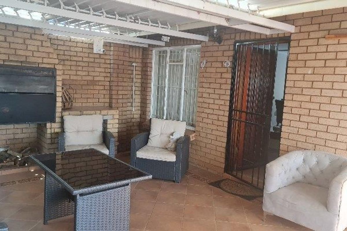 EXCLUSIVE MANDATE Lock up and go secure Duet. - Photo 3