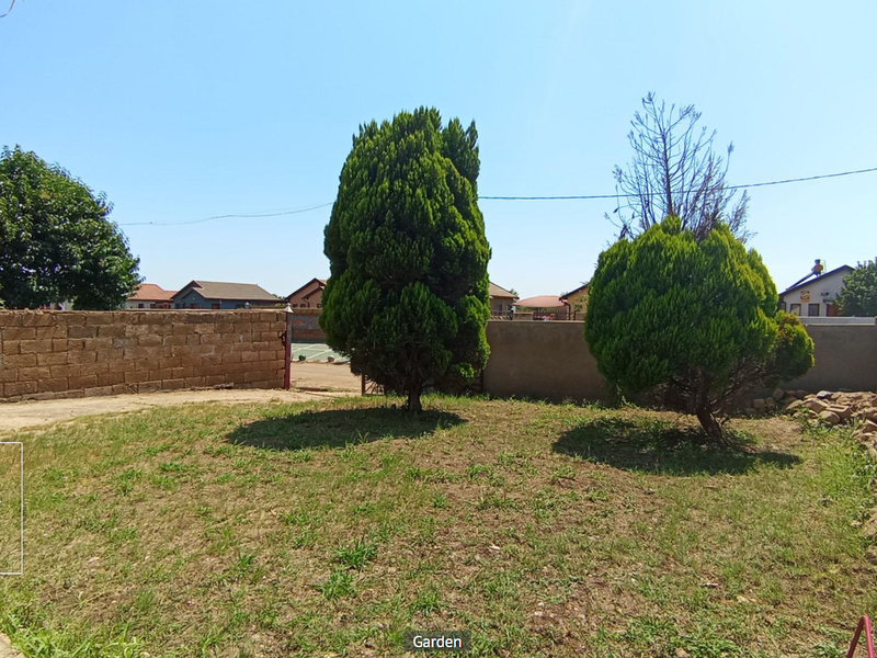 Charming 2 bedrooms for sale in Soshanguve XX - Photo 4