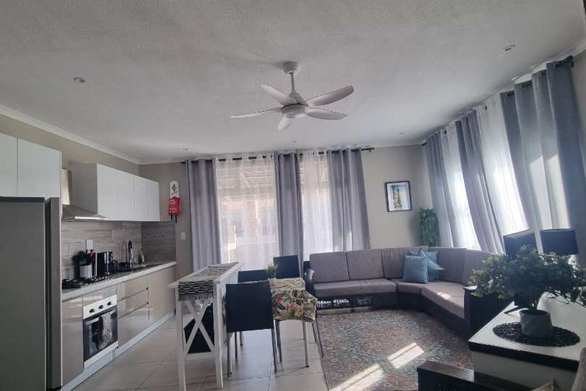 Lease This 3-Bedroom Gem with Private Bathrooms & Relaxing Patio - Photo 4