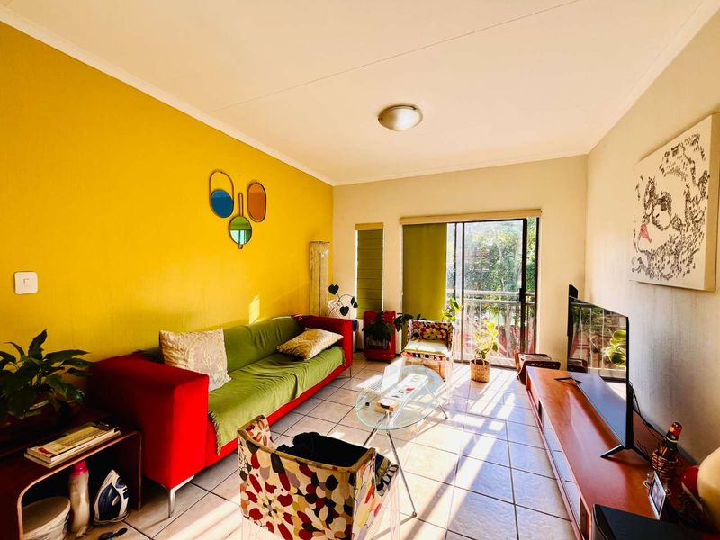 Prime Westdene Location: Secure, Stylish, and Central! - Photo 3