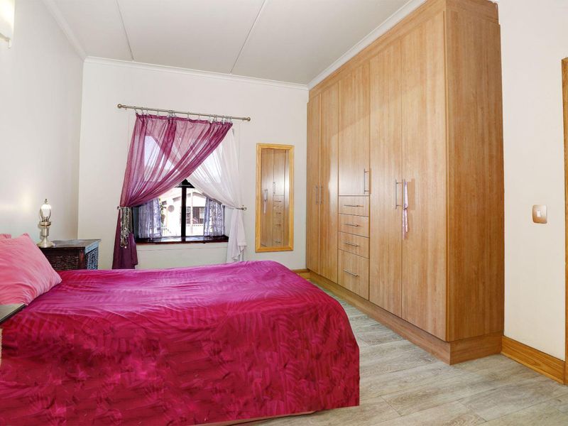 Neat & Modern Corner 1-Bedroom Apartment for Sale in Welverdiend Retirement Village, Oak Glen Bellivlle - Photo 9