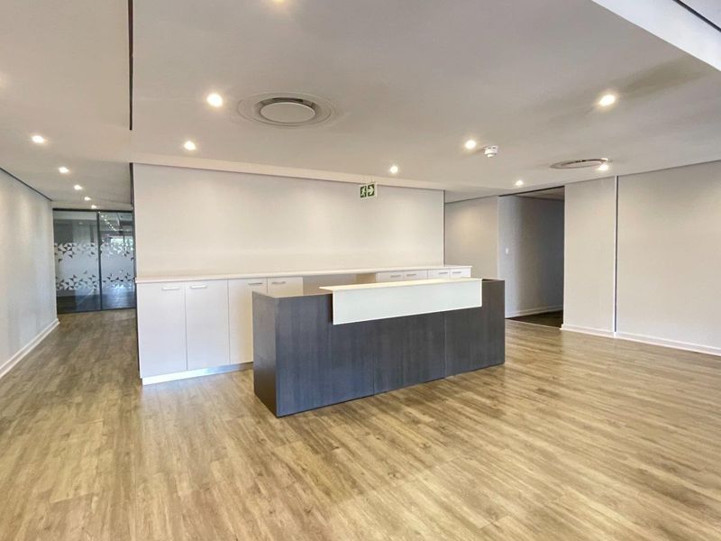 Entire First Floor Corporate Office Opportunity | 1,679m2 | Glasshouse Office Park, Umhlanga - Photo 3