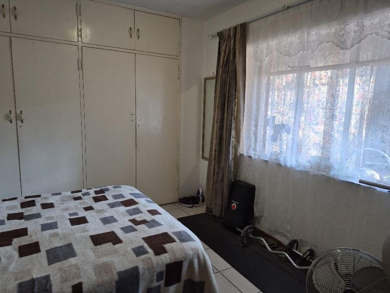 Pet friendly two-bedroom apartment - Photo 7
