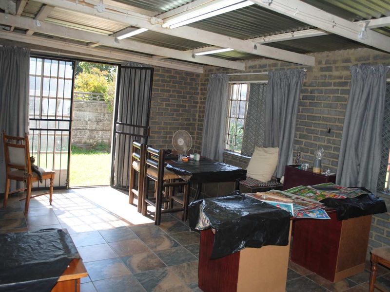 Well Priced this Cozy, Entry level 2 Bedroom home - Photo 4