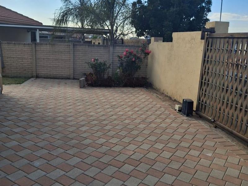 House for Rent in Blue Hills Midrand - Photo 7