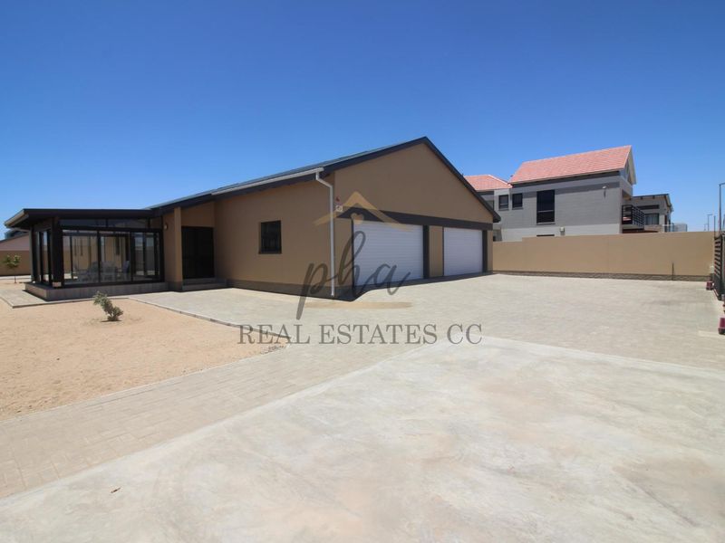 3 Bedroom House for sale - Swakopmund (Kramersdorf) - Photo 6