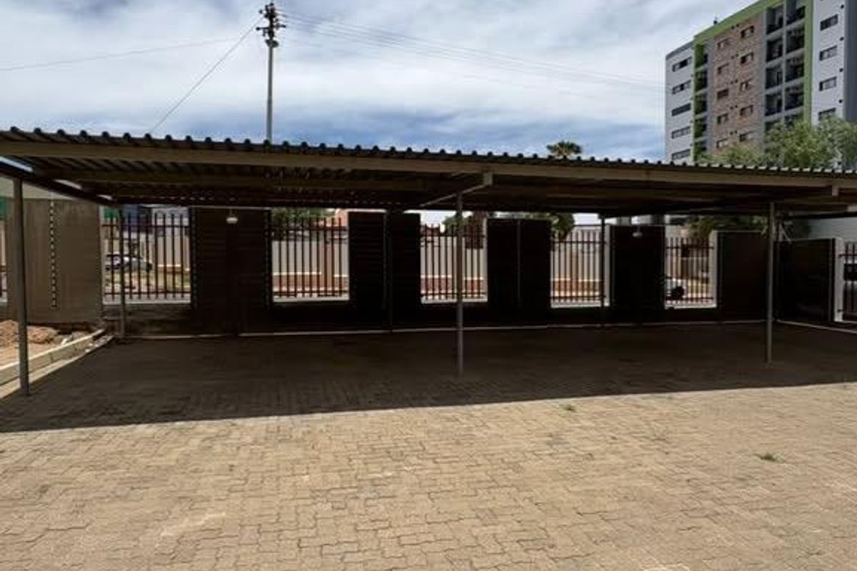 Central- For Sale- N$4 090 000 - Photo 3