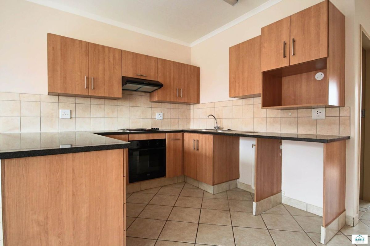 2 Bedroom Ground Floor Apartment. - Photo 4