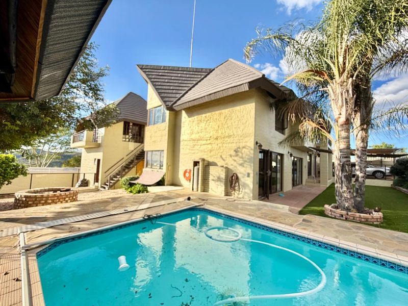 4 Bedroom House TO LET in Ludwigsdorf - Photo 3