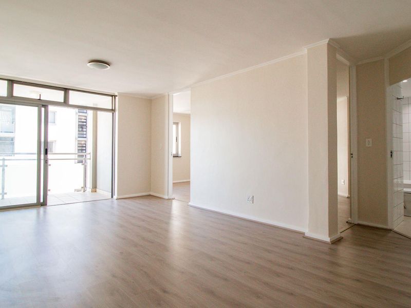 Stylish 2-Bedroom Apartment in "The Claremont" – Prime Location, Ultimate Convenience - Photo 10