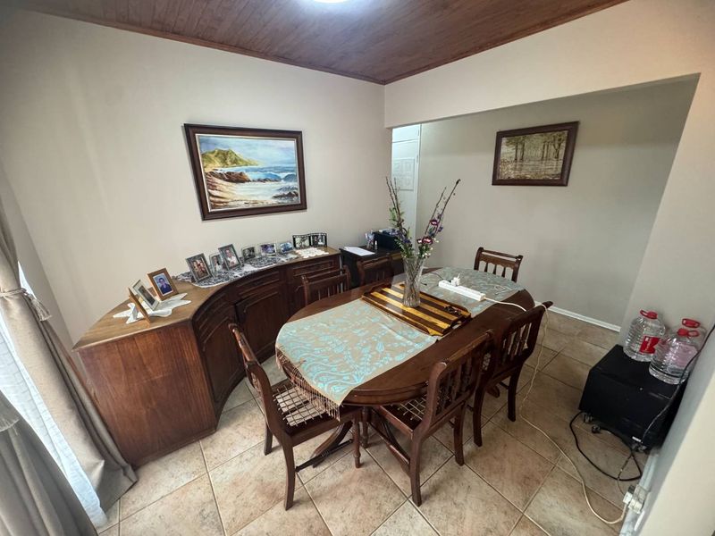Family Home for sale - Photo 4