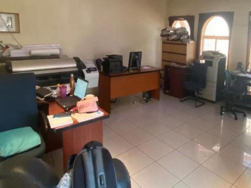 Large family home - Photo 7