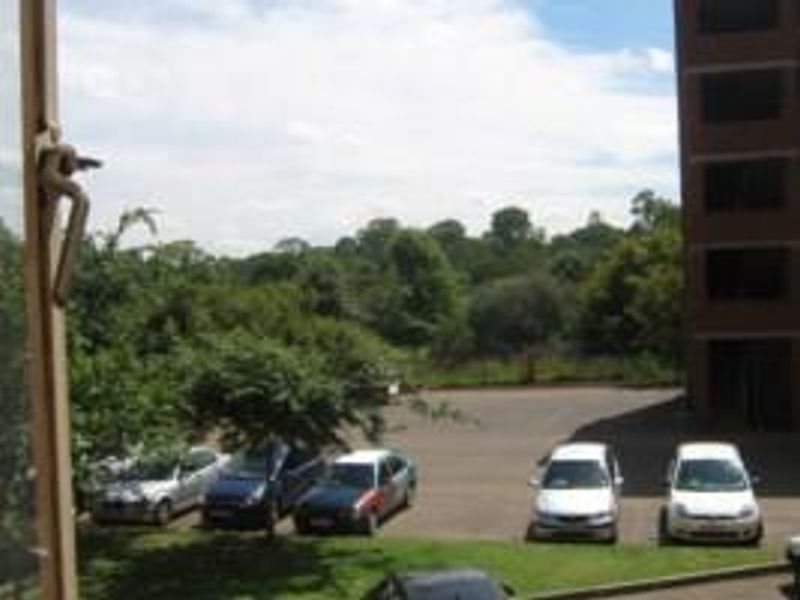 TWO BEDROOM APARTMENT IN CENTURION -AVAILABLE : IMMEDIATELY. - Photo 2