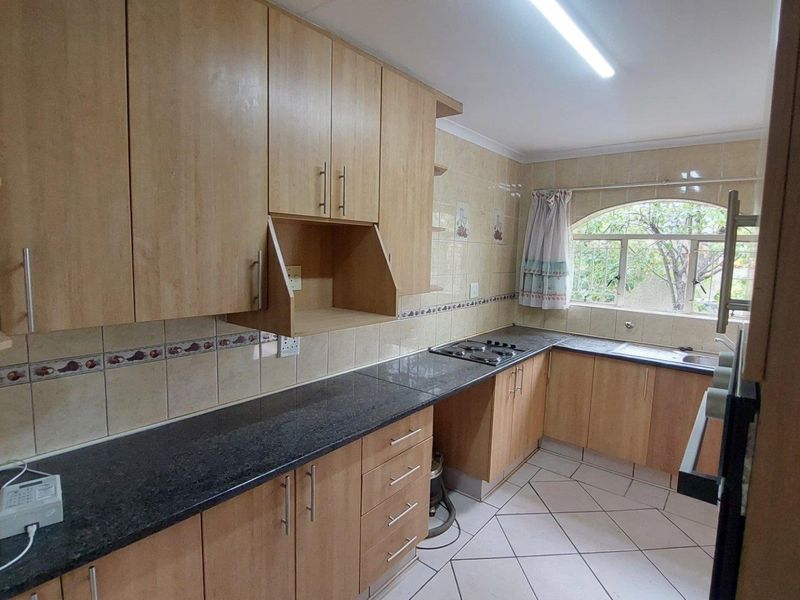 Investment Opportunity: Home with Income Potential! - Photo 5