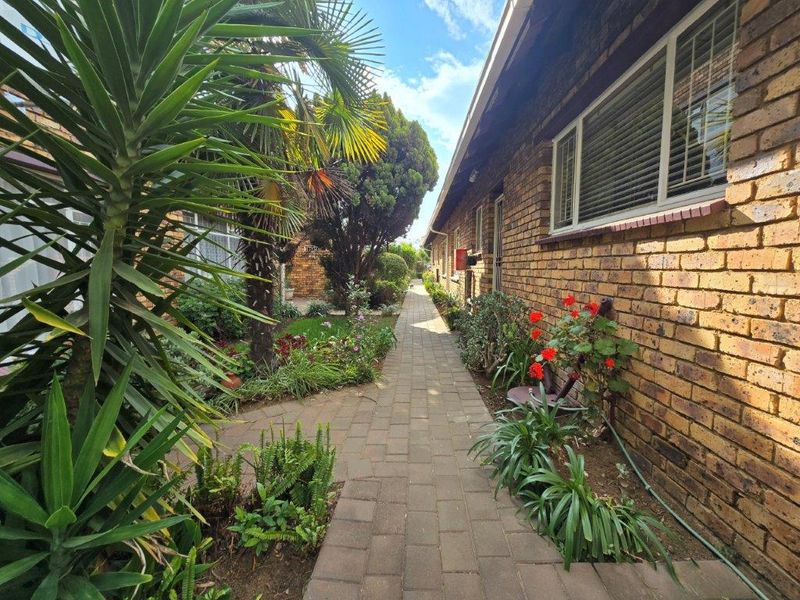 Quiet, Secure and Truly Special - Photo 4