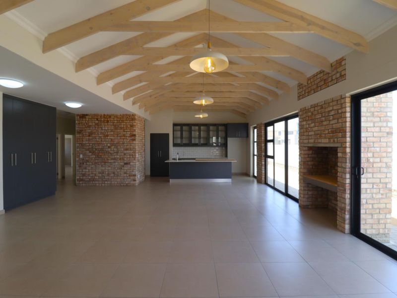 Newly Built 3-Bedroom 3 Bathroom House for Sale in Swakopmund Namibia - Photo 4