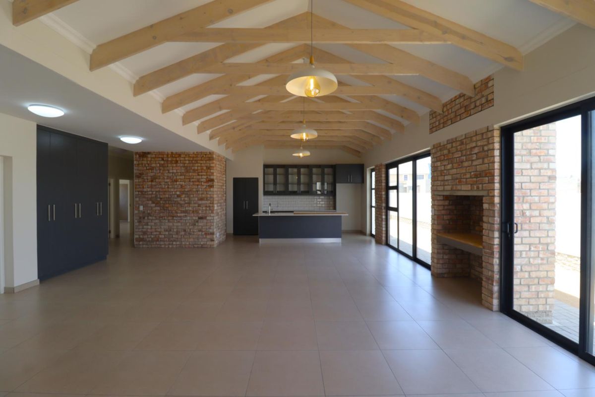 Newly Built 3-Bedroom 3 Bathroom House for Sale in Swakopmund Namibia - Photo 4