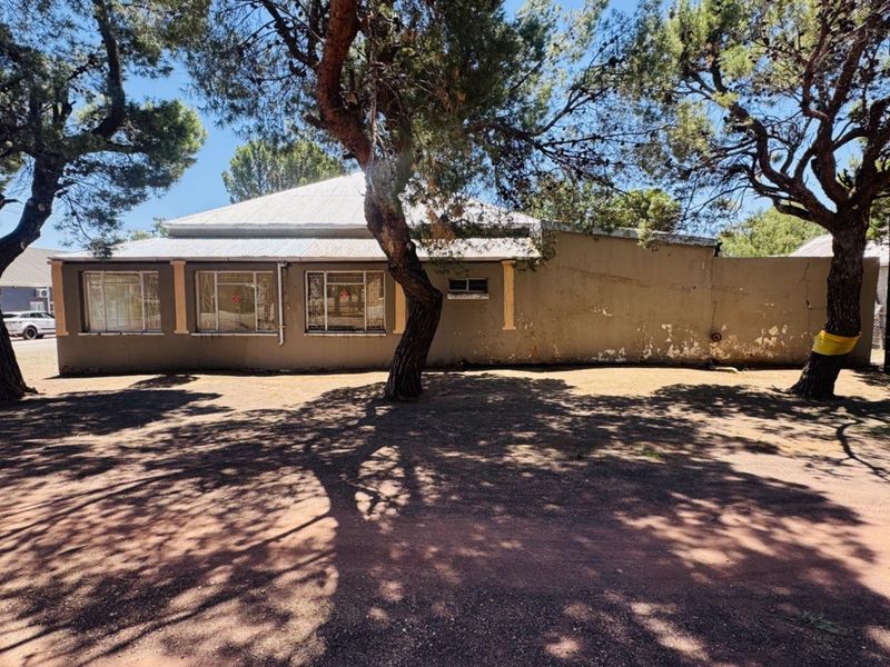 3-Bedroom Home with Great Potential in Hofmeyr - Photo 2