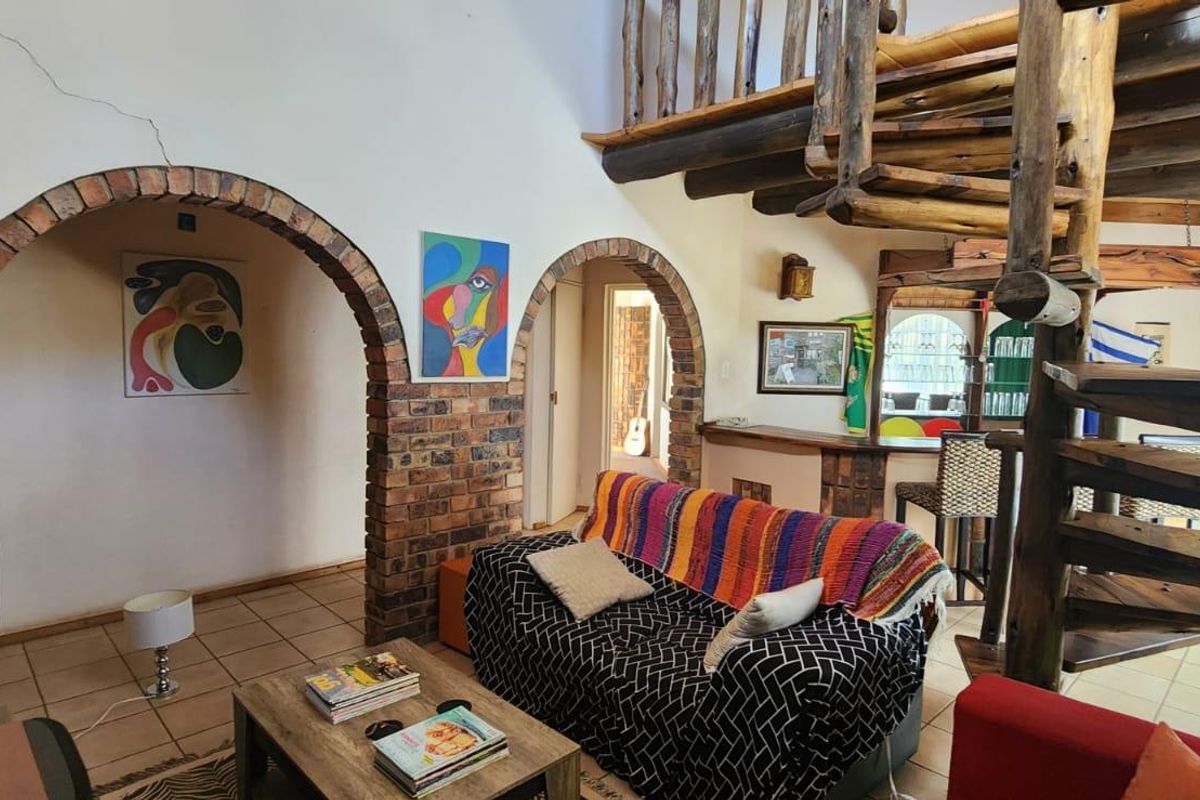 Stunning Views & Luxury Living - Photo 5