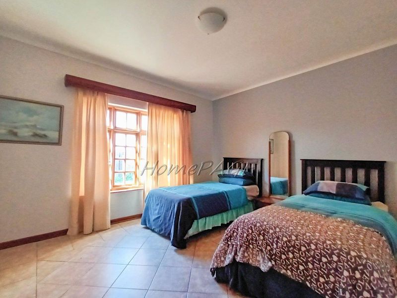 Ext 9, Swakopmund:  4 Bedr Home with 2 Bedr Flat is for Sale - Photo 10