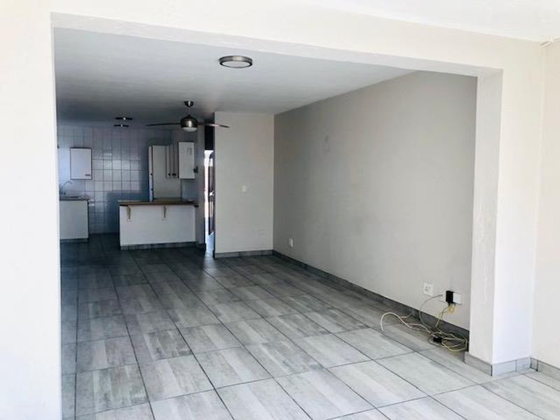 Modern Ground Floor Gem - Secure, Stylish & Superbly Located - Photo 5